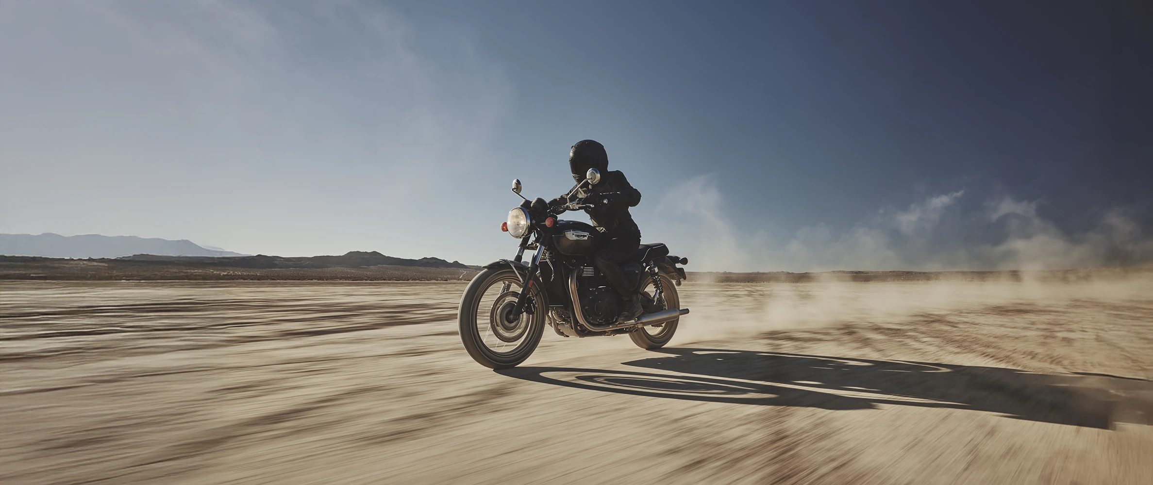 Triumph MODERN CLASSICS